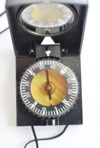 Ddr prismenkompass veb - ddr,