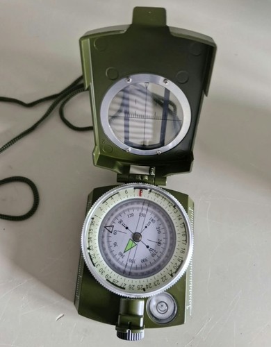 Kompass prismatisch mit - , etui