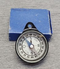 Kleiner DDR Bakelit Kompass